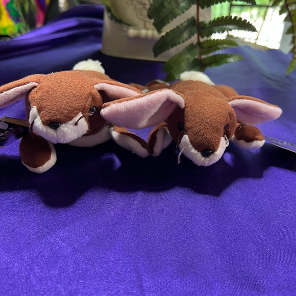 NEW📌 BEVERLY HILLS TEDDY BEAR CO. NOAH'S BEAN MATES RABBIT PAIR-NINEVAH &TORAS - Picture 1 of 9